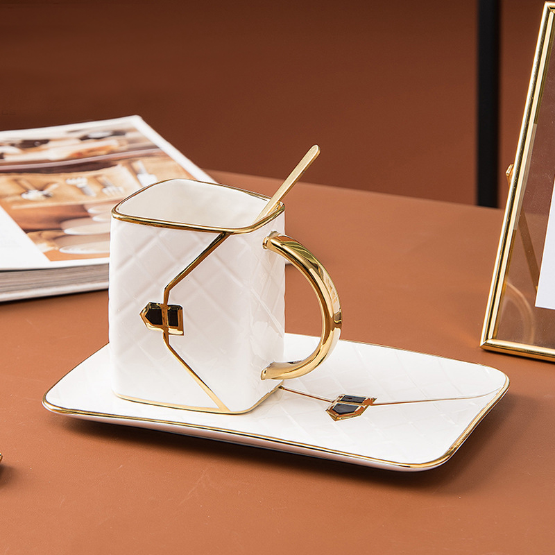 Ceramic Handbag Shaped Mug Purse Coffee Mug Set with Spoon & Saucer Creative Design Tea Cup Special Festival Gift for Office Home