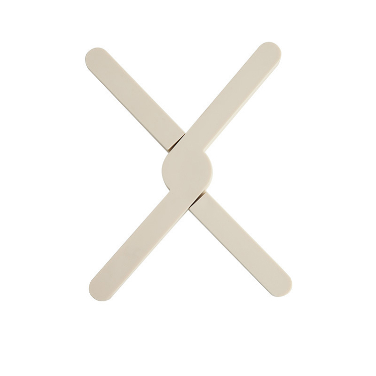 Foldable TPR heat-resistant trivet with adjustable design. Non-slip, durable, and easy to clean. Size in 7.87" * 1.26" * 0.43"