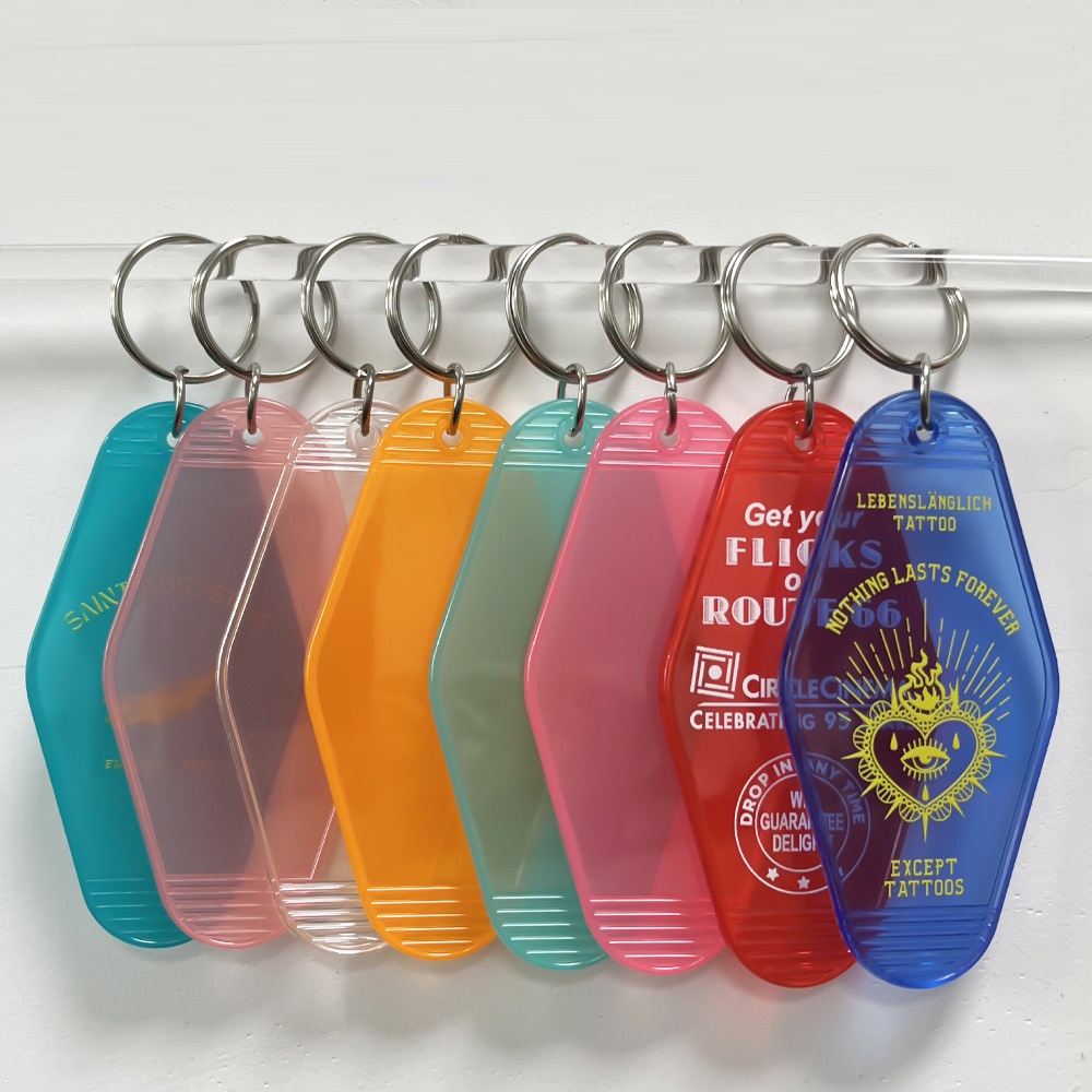 ABS Diamond-shaped Retro Motel Hotel Keychain Key Rings Camping Chain Travel, Size: 1 3/4" x 3 1/2" x 1/8"