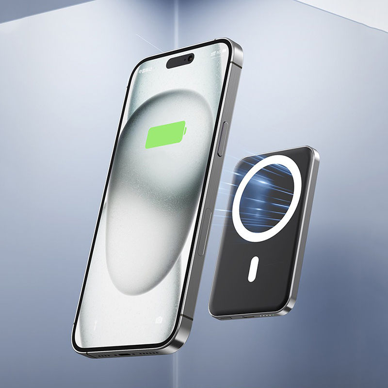 Ultra-Slim 5000mAh Magnetic Wireless Power Bank