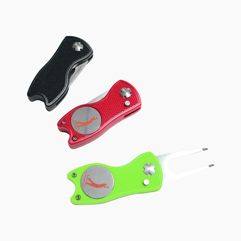 Foldable Golf Divot Repair Tool
