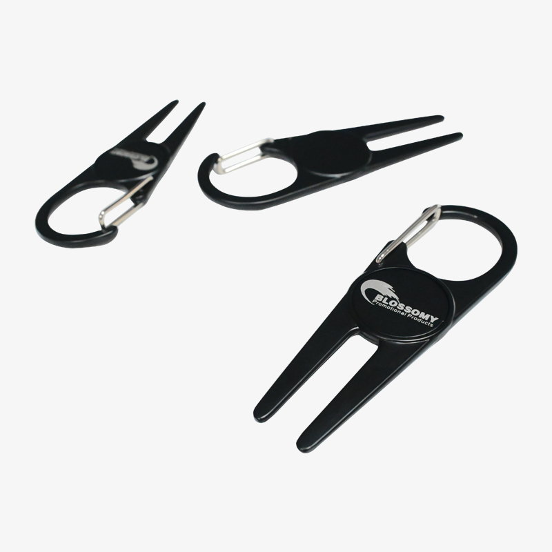 Self-Locking Divot Repair Tool with Ball Marker and Clip
