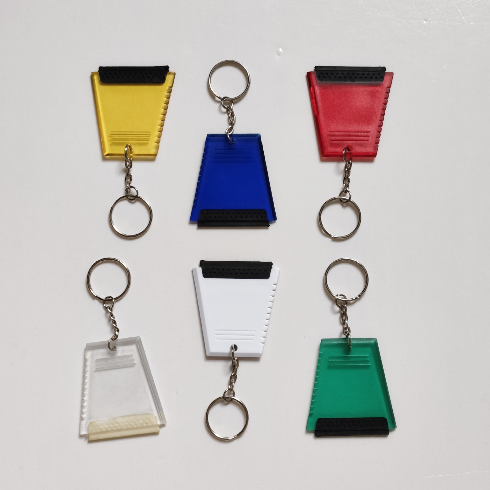 Mini Snow and Ice Scraper Key Chain Keychain Key Ring for Car Windshield Frost Removal Tool